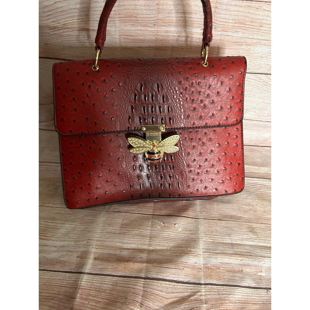 Red bee  purse with wallet